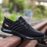 A16 Black
