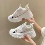 8899white